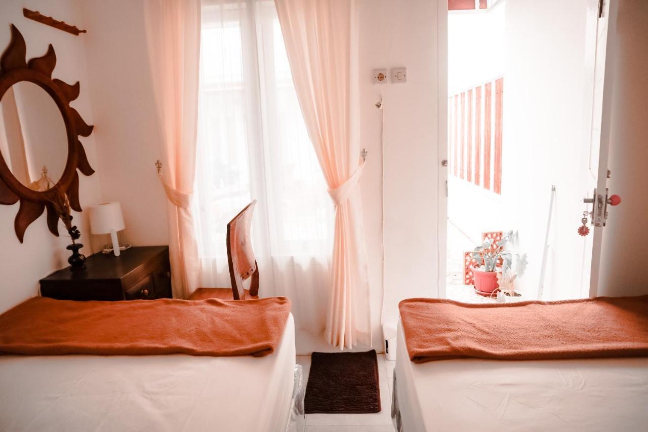 Tropical Paradiso Homestay Banyuwangi  Dış mekan fotoğraf